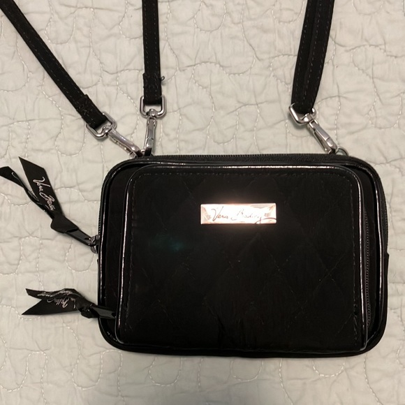 Solid black - Picture 2 of 5